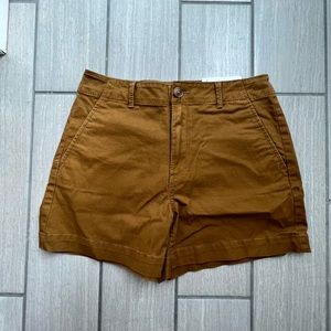 Loft | Curvy Fit Washed Twill Shorts in Bronze Brown